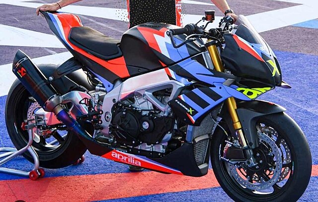 Aprilia Tuono 457