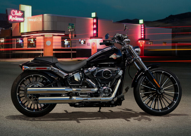 Breakout - Premium Motorcycle Image