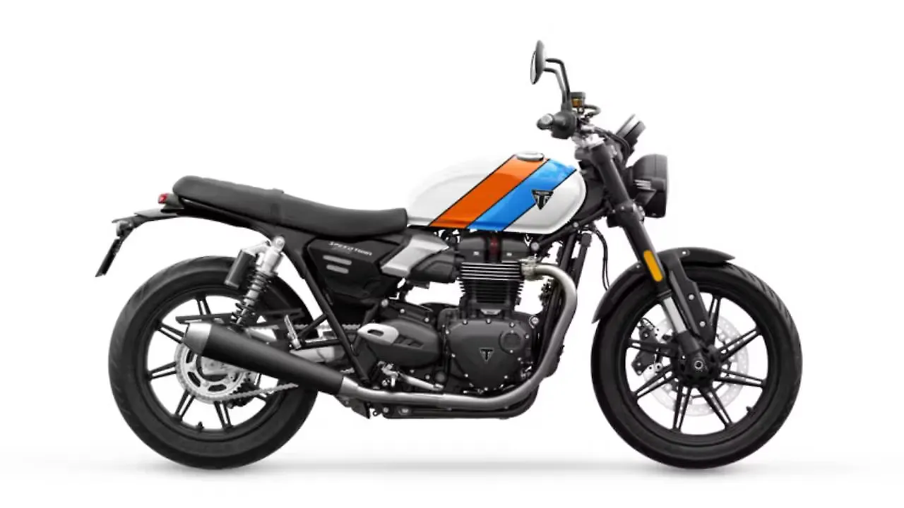 TRIUMPH NEW SPEED TWIN 900