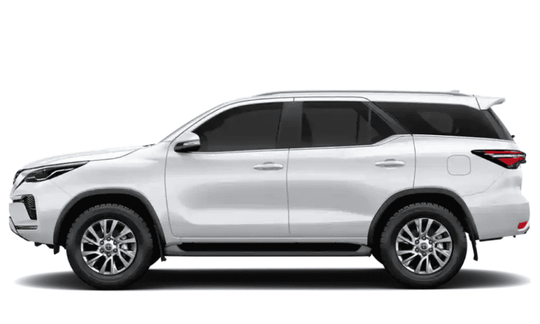 Toyota Fortuner photo
